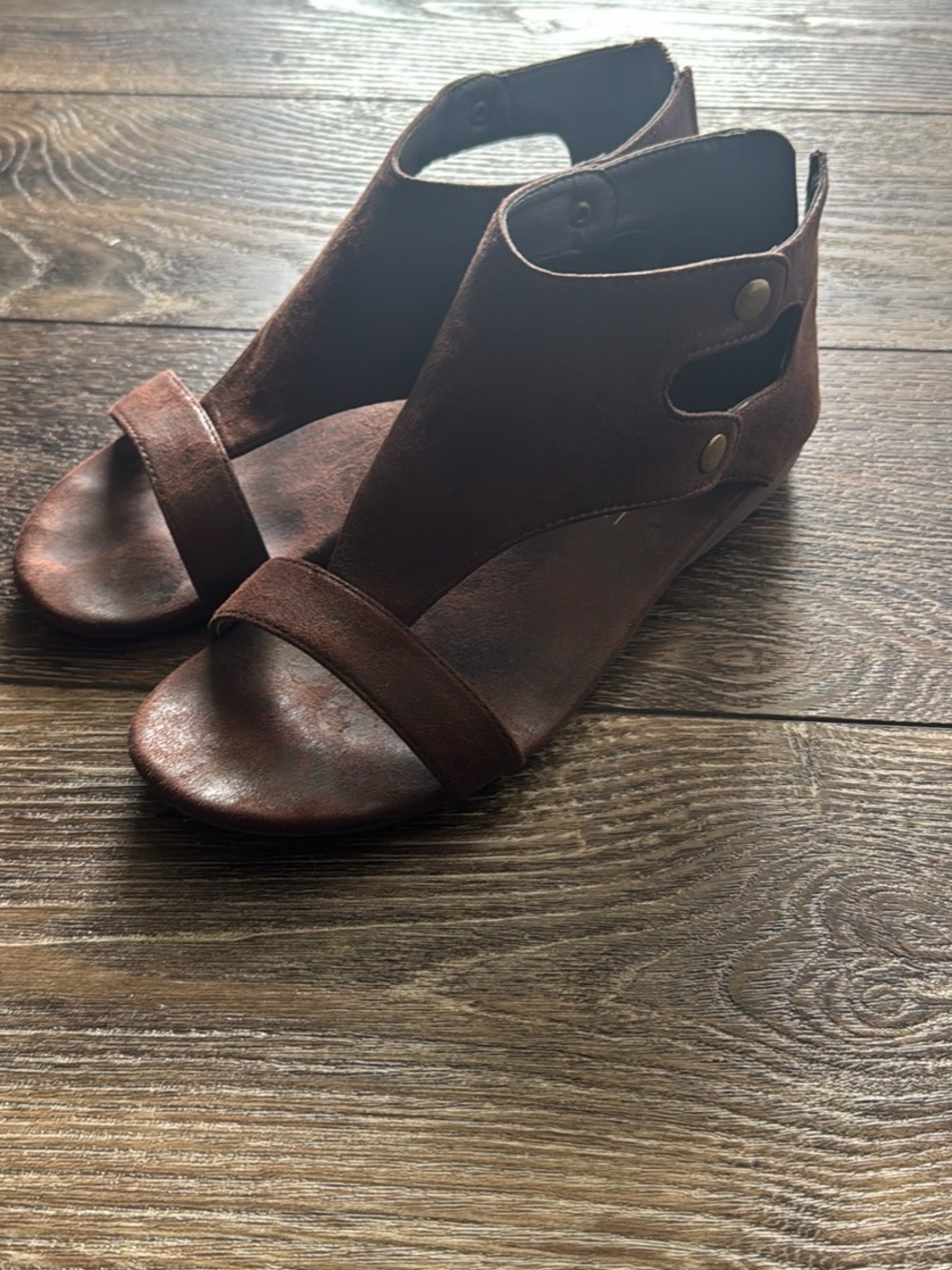 Women's Brown Open-Toe Ankle Sandals 8